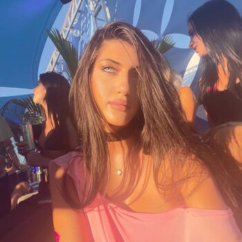Full leaked Kimia rahnama private onlyfans photo