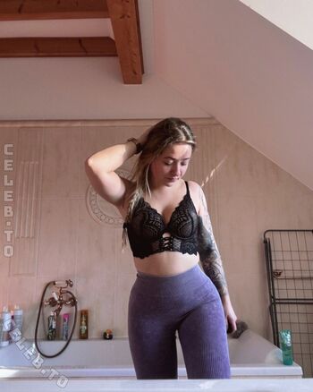 Full leaked Kimimotorsport private onlyfans photo