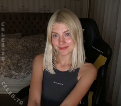 Full leaked Kimoriiii private onlyfans photo