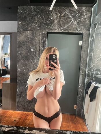 Full leaked Kindabells private onlyfans photo