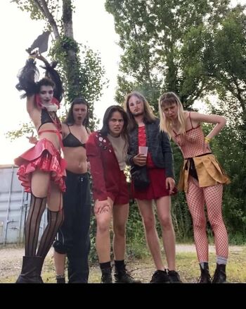 Full leaked King kong meuf page private onlyfans photo