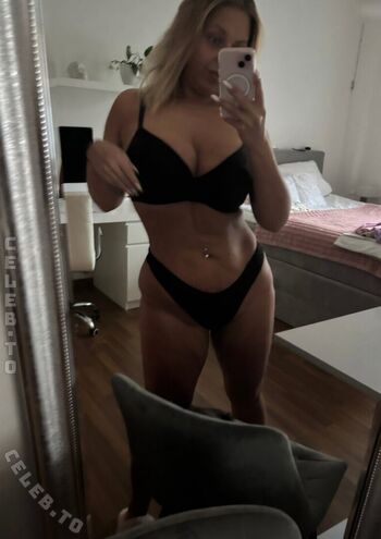 Full leaked Kinga offiziell private onlyfans photo
