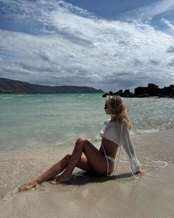 Full leaked Kinia tymoszuk private onlyfans photo