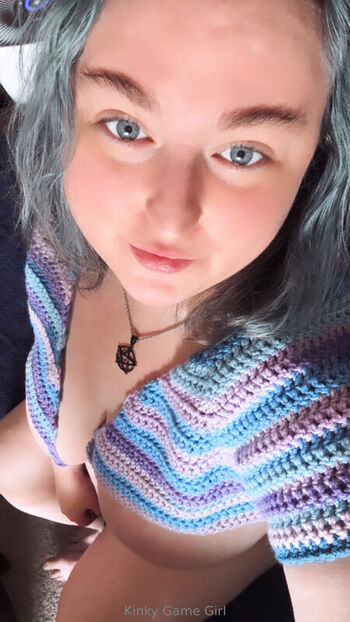 Full leaked Kinkygamergirl private onlyfans photo