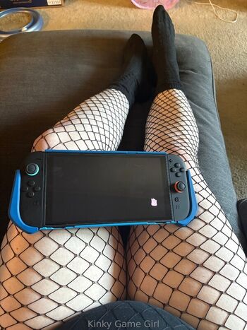 Full leaked Kinkygamergirl private onlyfans photo