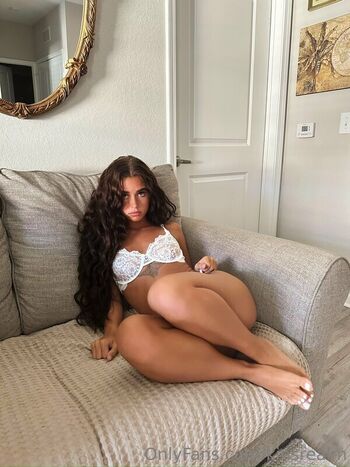 Full leaked Kinlllley private onlyfans photo
