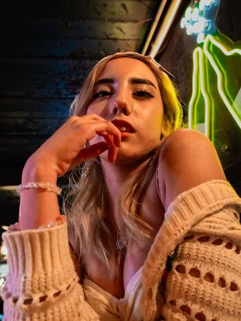 Full leaked Db/k/ private onlyfans photo