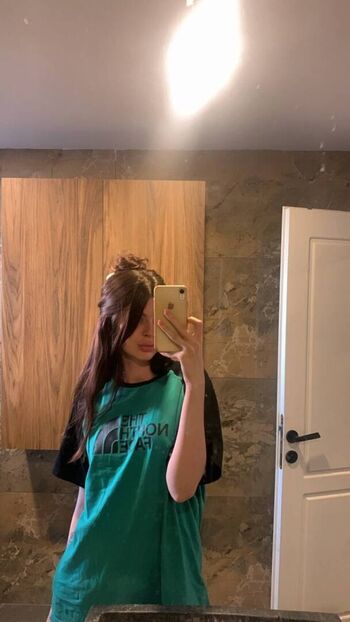 Full leaked Kira kirraa private onlyfans photo