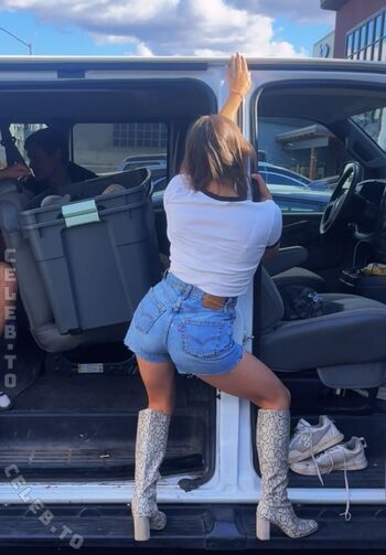 Full leaked Kirafuerte private onlyfans photo