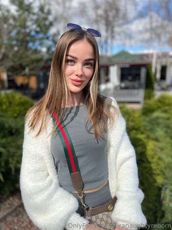 Full leaked Kiranaughtyreborn private onlyfans photo