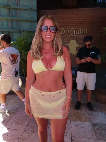 Full leaked Kirsty private onlyfans photo