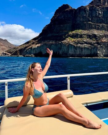 Full leaked Kisaa anya private onlyfans photo