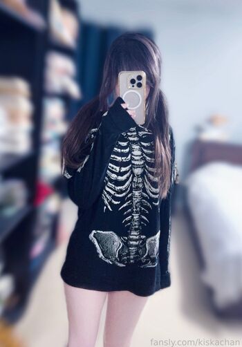 Full leaked Kiskachan private onlyfans photo