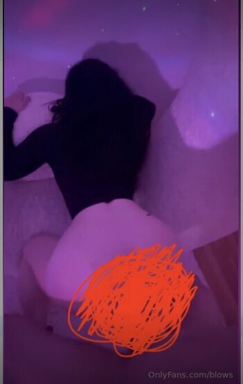 Full leaked Kisseshd private onlyfans photo