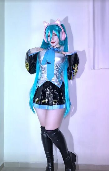 Full leaked Kitsumiuw private onlyfans photo