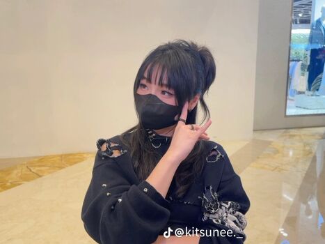 Full leaked Kitsune private onlyfans photo