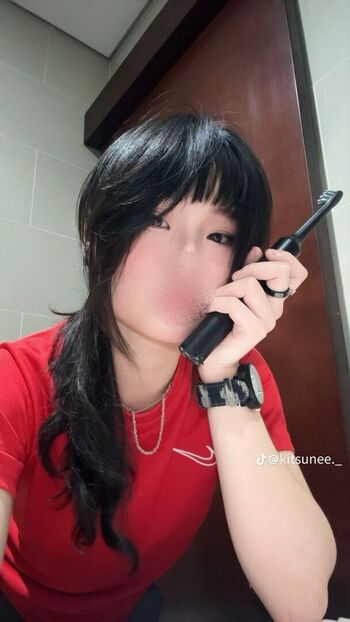 Full leaked Kitsune private onlyfans photo