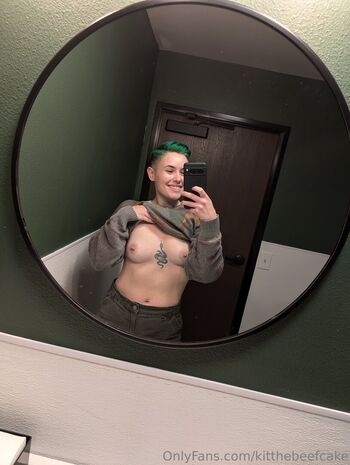 Full leaked Kitthebeefcake private onlyfans photo