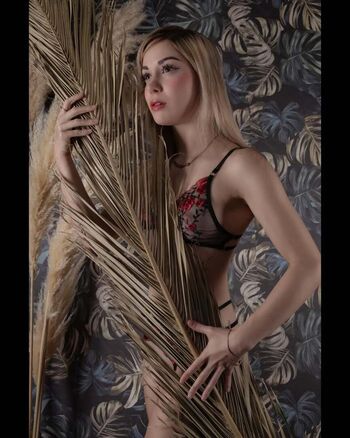 Full leaked Kitty aliice page private onlyfans photo