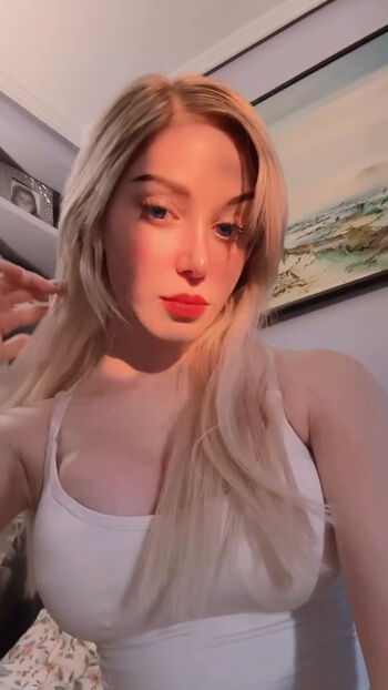 Full leaked Kitty aliice private onlyfans photo
