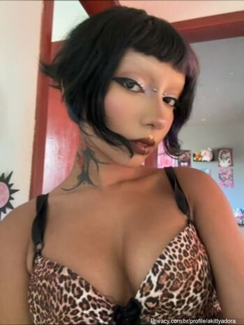 Full leaked Kittyadora private onlyfans photo