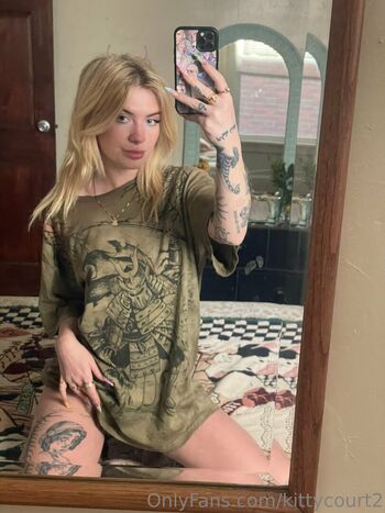 Full leaked Kittycourty private onlyfans photo