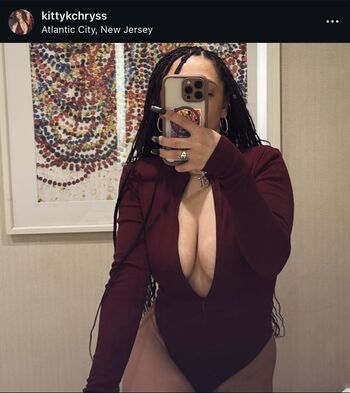 Full leaked Kittykchrys private onlyfans photo
