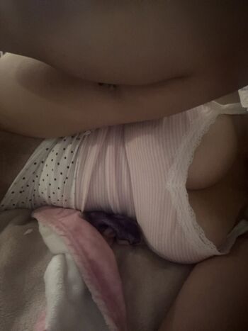 Full leaked Kittylvr private onlyfans photo