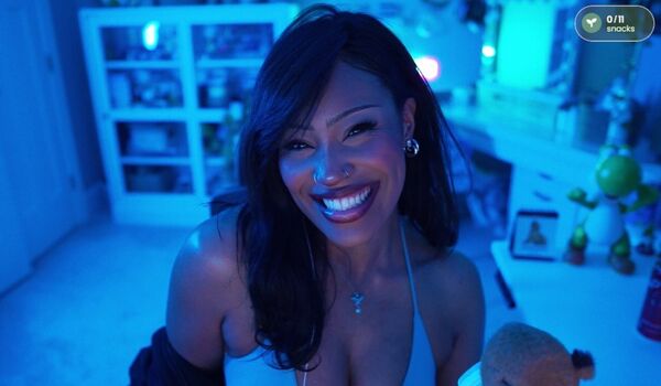 Full leaked Kiwionthesticks private onlyfans photo