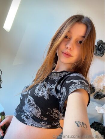 Full leaked Kiyalane private onlyfans photo