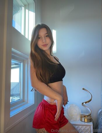 Full leaked Kiyalane private onlyfans photo