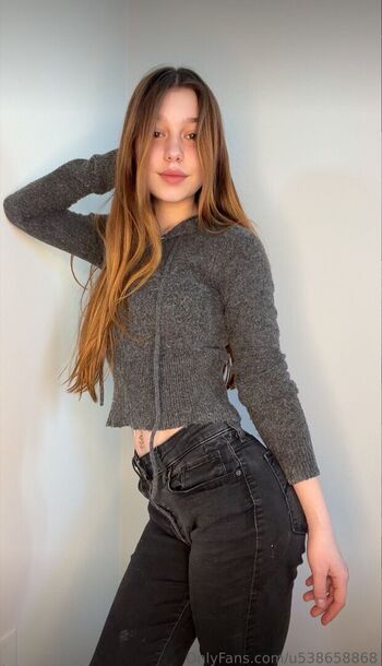 Full leaked Kiyalane private onlyfans photo