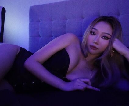 Full leaked Kkarenzeng private onlyfans photo