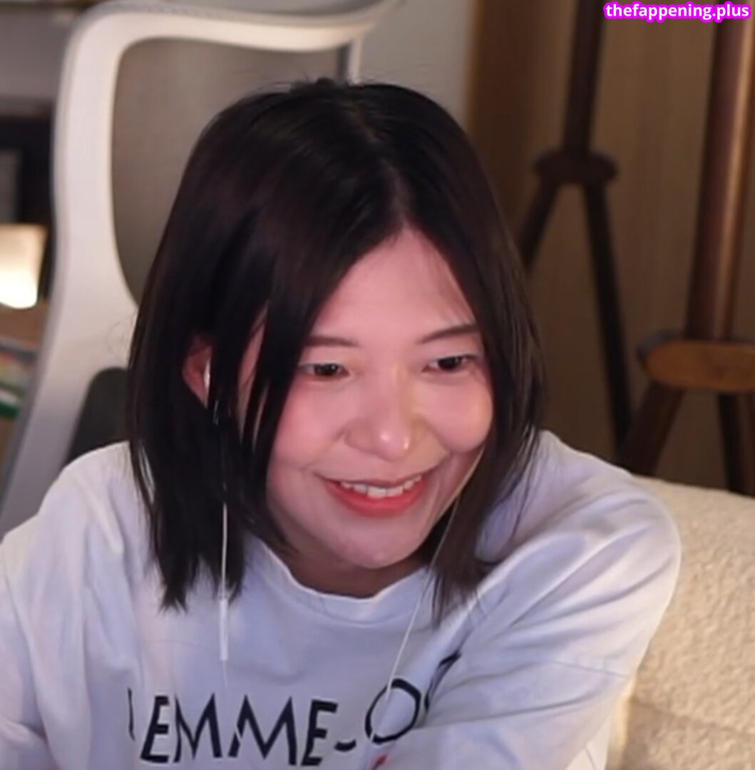 Kkatamina / Miyoung Φωτογραφία Γυμνών OnlyFans #323