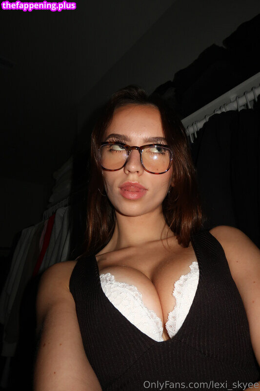 katelynelizabeth / kkateyann / nnayetakk Naken OnlyFans Foto #134