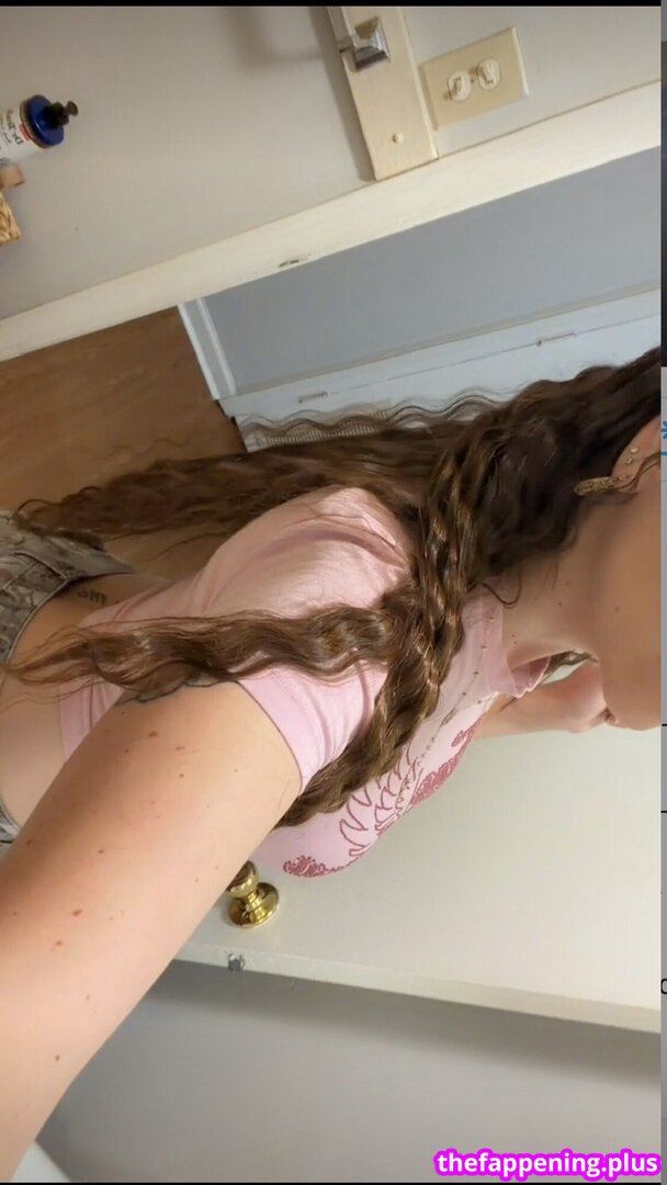 https: / kkbabyyyyyy Nude OnlyFans Photo #3