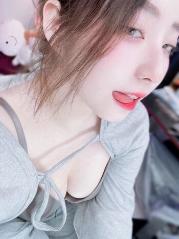 Full leaked Kkoduengeo private onlyfans photo