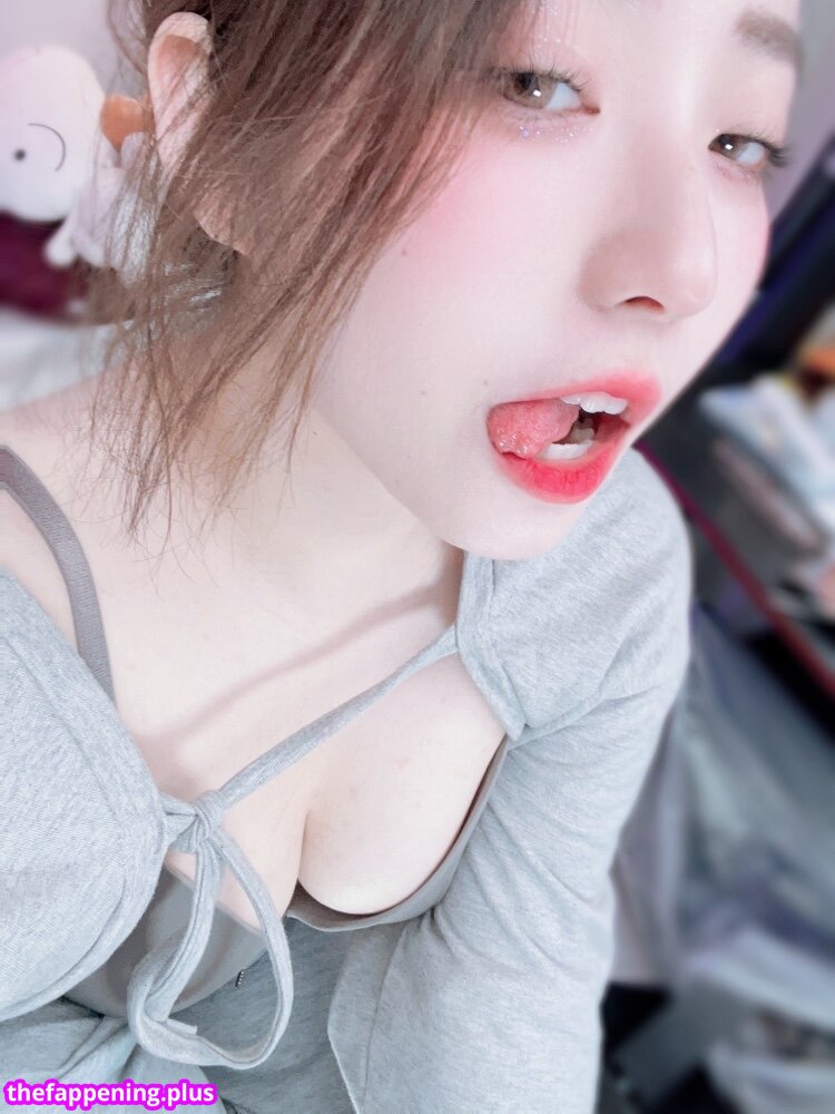 Kkoduengeo Fotografie OnlyFans Dezbrăcată #7