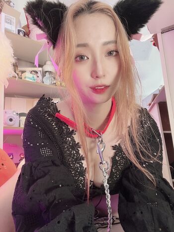 Full leaked Kkoduengeo private onlyfans photo