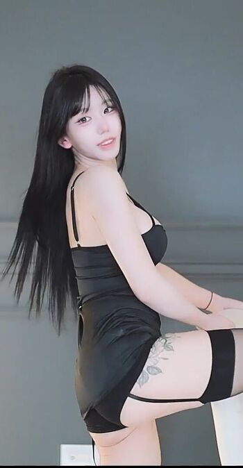 Full leaked Kkok page private onlyfans photo