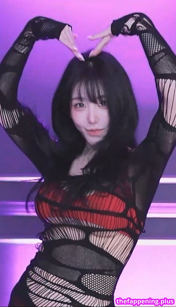 kkok7816 / kook1916 / midi Çıplak OnlyFans Fotoğrafı #148