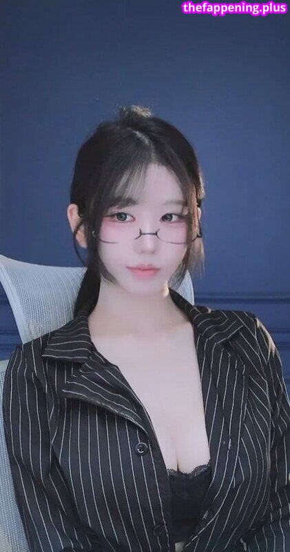 kkok7816 / kook1916 / midi 누드 OnlyFans 사진 #273
