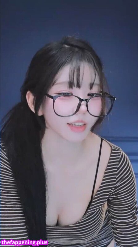 kkok7816 / kook1916 / midi नग्न OnlyFans फोटो #278