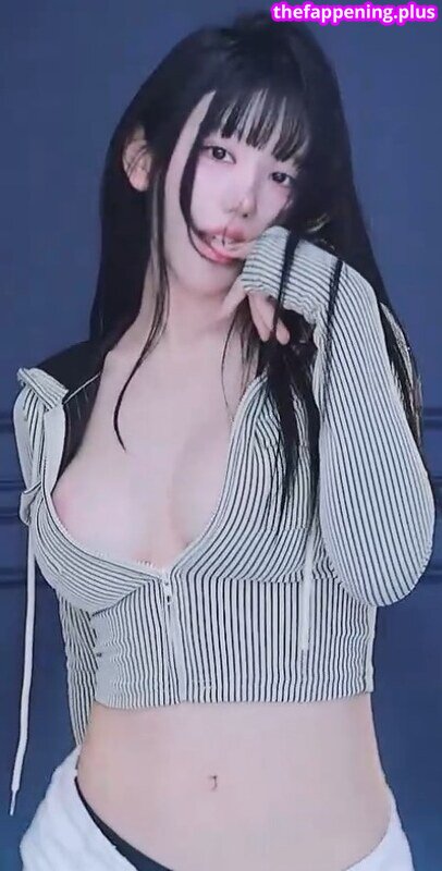 kkok7816 / kook1916 / midi Naakte OnlyFans Foto #305
