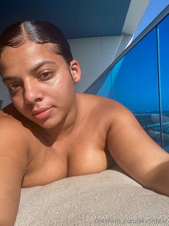 Full leaked Kkvshfeet private onlyfans photo