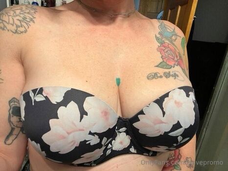 Full leaked Klovepromo private onlyfans photo