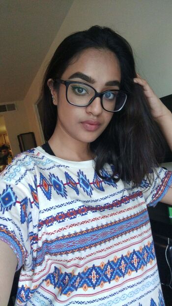 Full leaked Komal private onlyfans photo