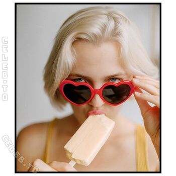 Full leaked Kondrasofia page private onlyfans photo