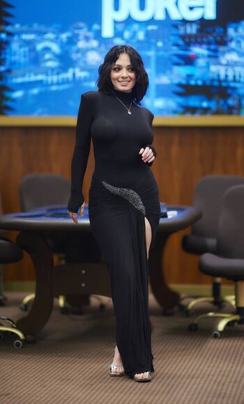 Full leaked Koryamc private onlyfans photo