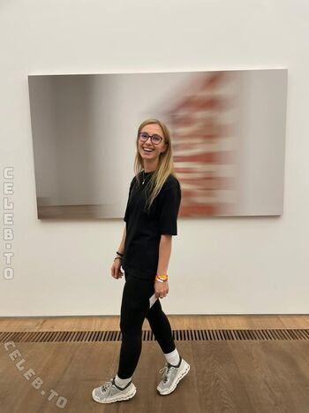 Full leaked Kostandiina private onlyfans photo